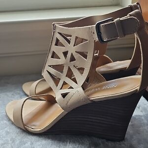 Nine West Beige Cutout Wedge Leather Sandals